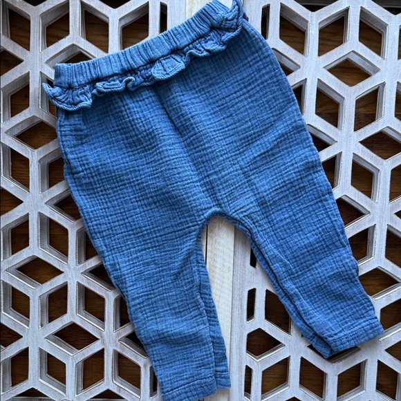 GAP Other - GAP Blue Ruffle Gauze Waist Baby Pants